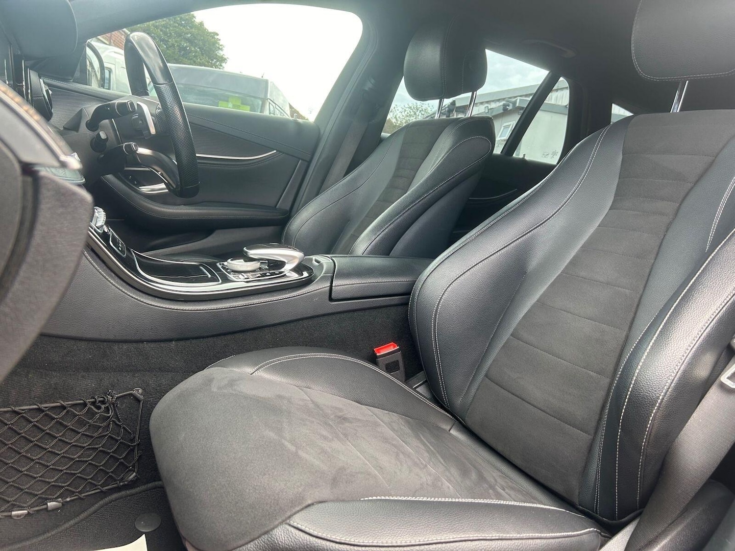 Used Mercedes-Benz E Class 2017 for sale - 76953038: Photo 12