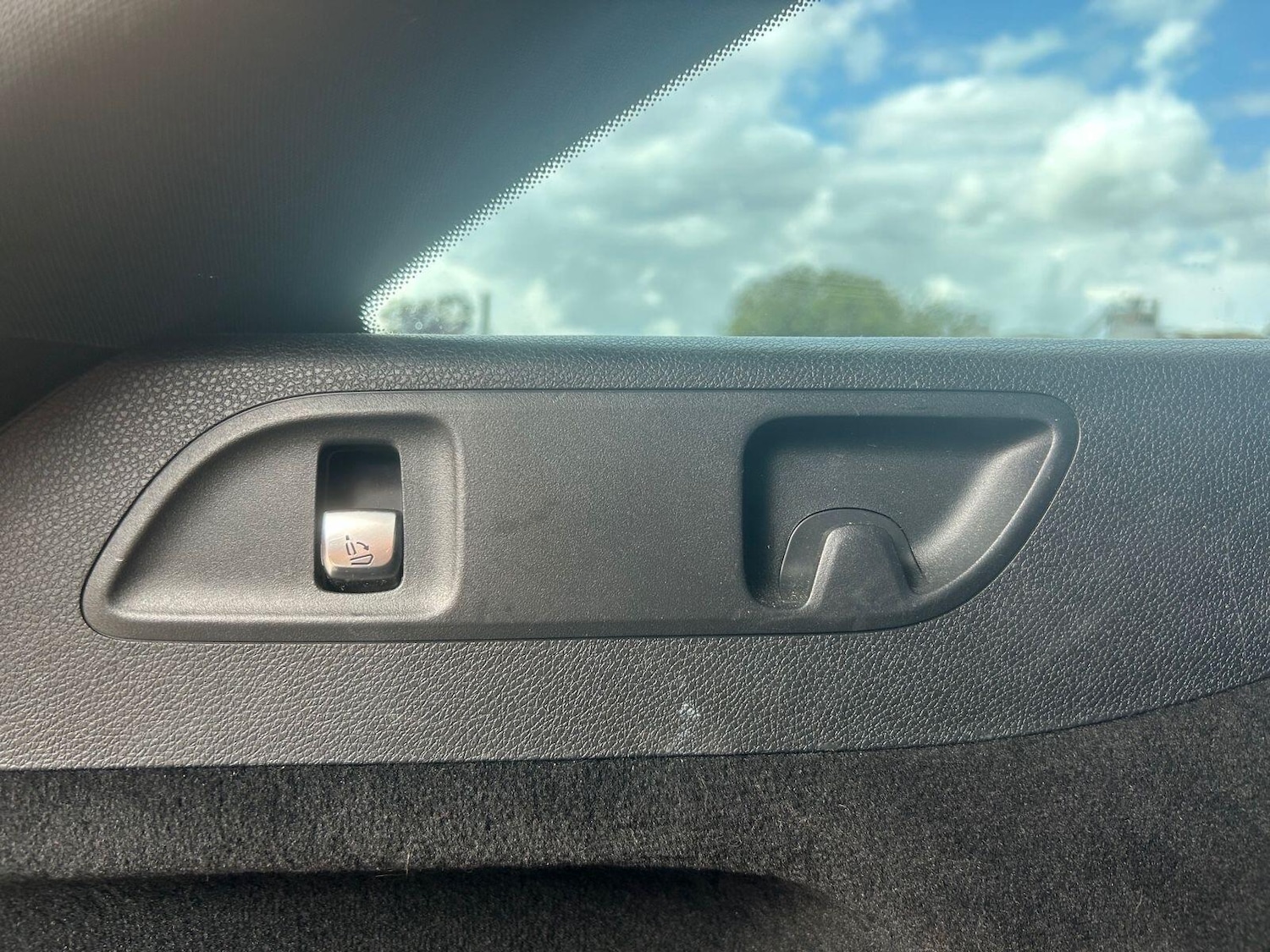 Used Mercedes-Benz E Class 2017 for sale - 76953038: Photo 57