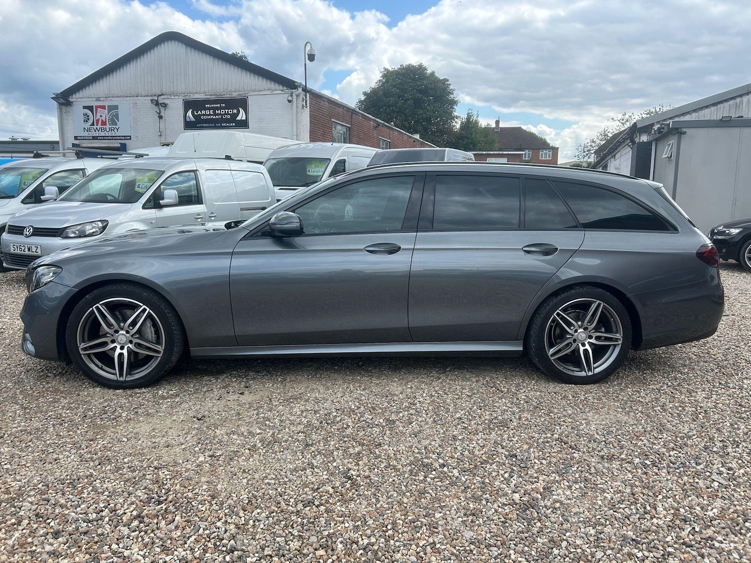 Used Mercedes-Benz E Class 2017 for sale - 76953038: Photo 6