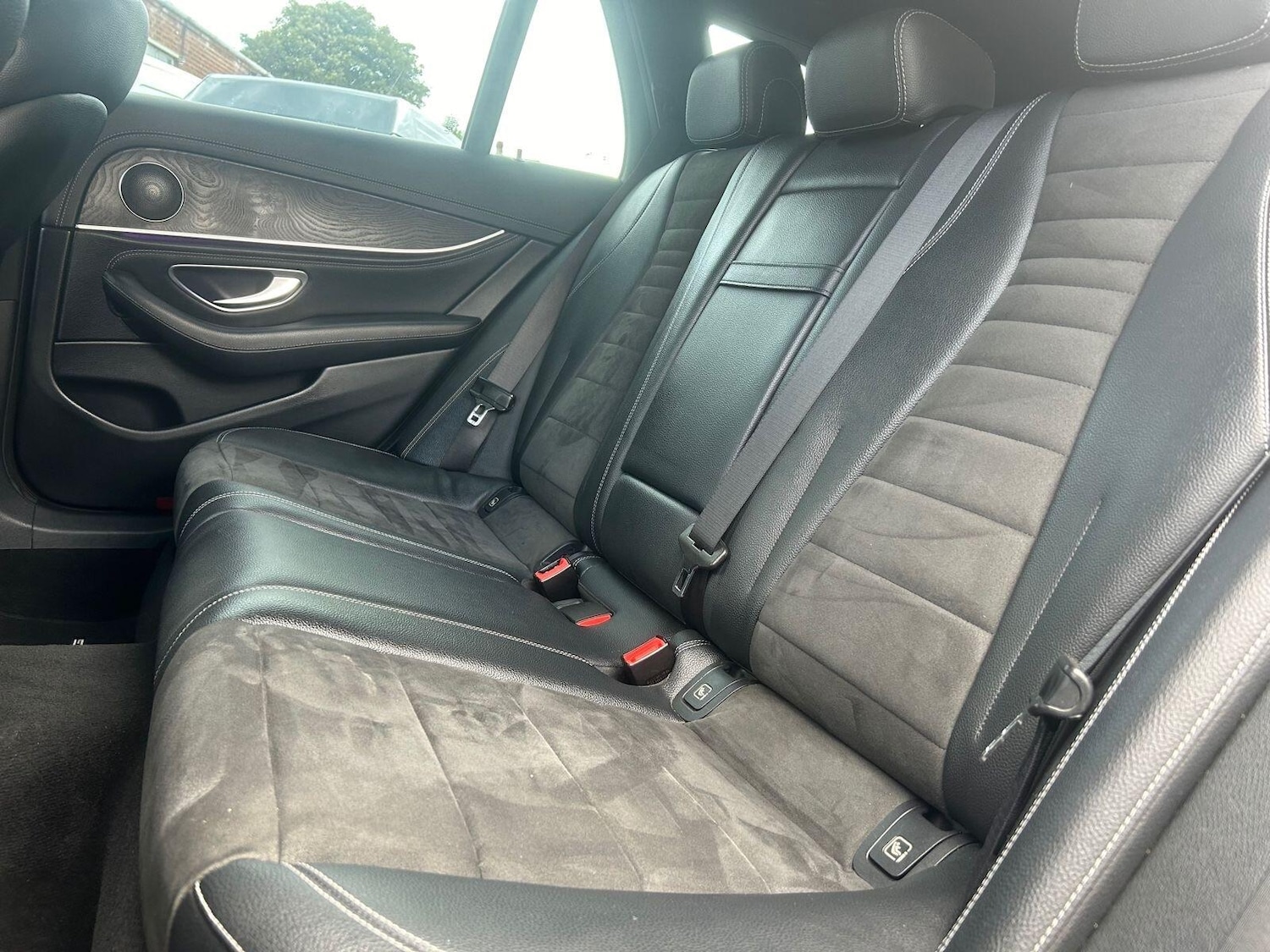 Used Mercedes-Benz E Class 2017 for sale - 76953038: Photo 61