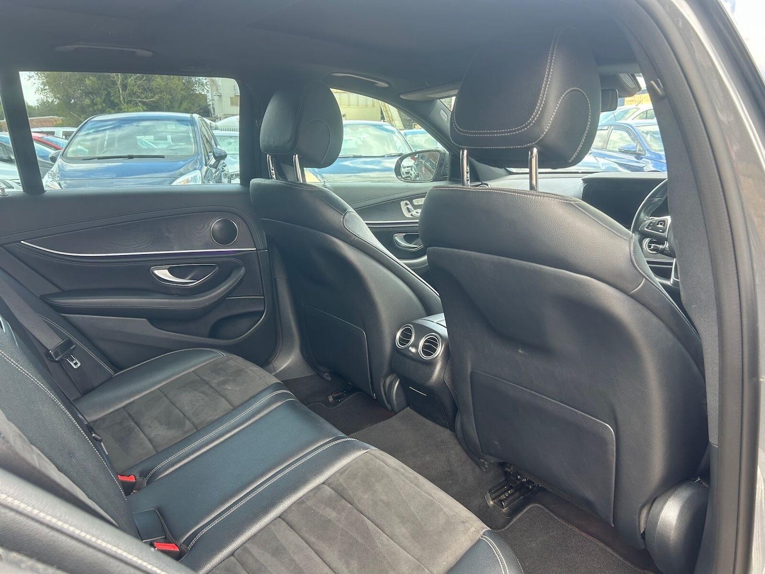 Used Mercedes-Benz E Class 2017 for sale - 76953038: Photo 63