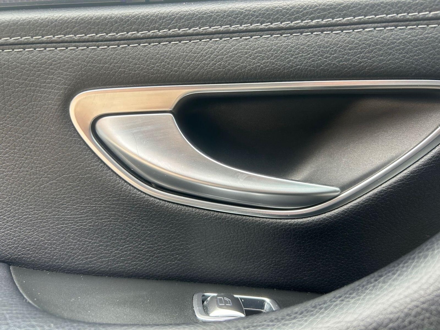 Used Mercedes-Benz E Class 2017 for sale - 76953038: Photo 65