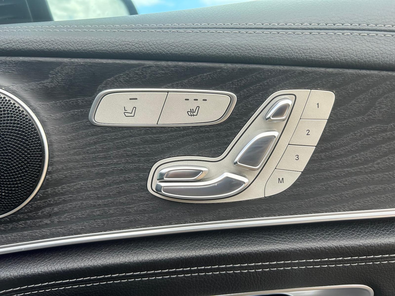 Used Mercedes-Benz E Class 2017 for sale - 76953038: Photo 70