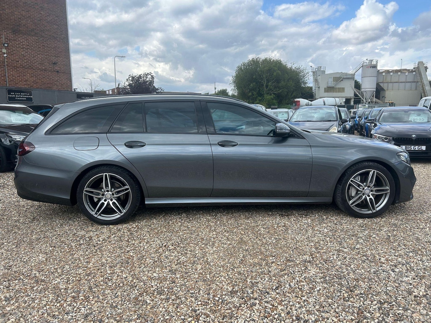 Used Mercedes-Benz E Class 2017 for sale - 76953038: Photo 9