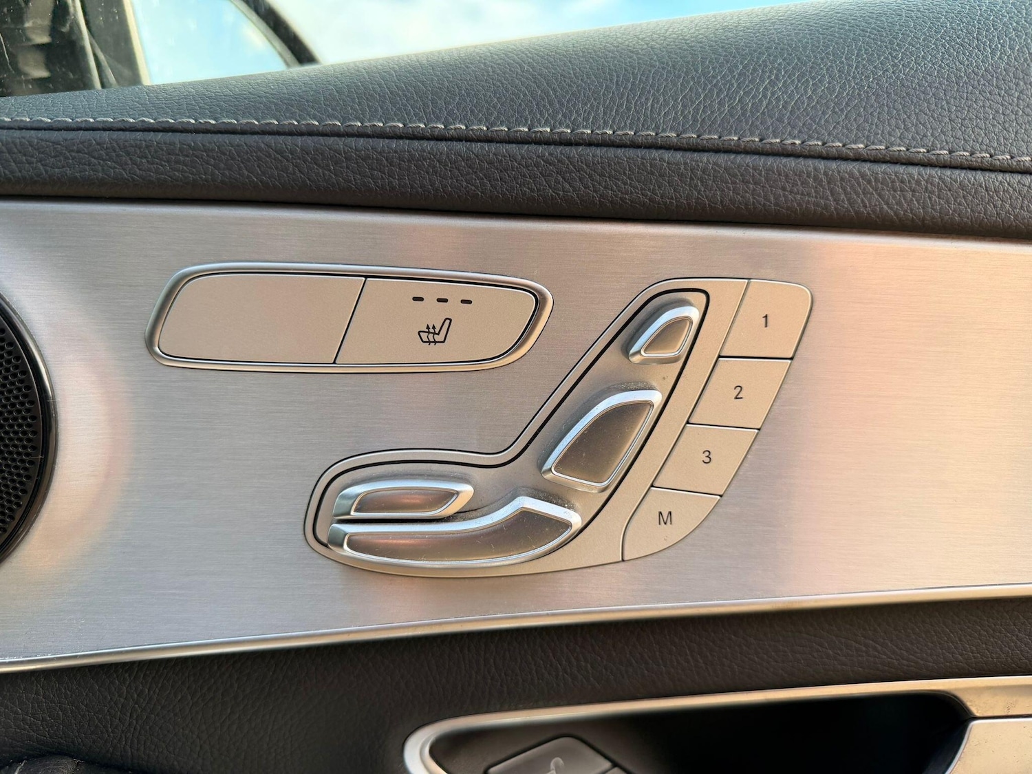 Used Mercedes-Benz C Class 2015 for sale - 76572868: Photo 22