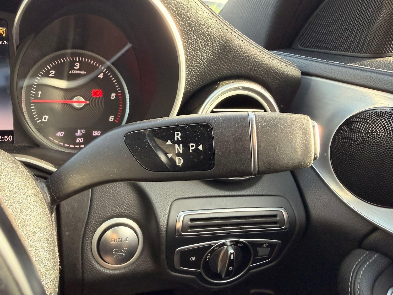 Used Mercedes-Benz C Class 2015 for sale - 76572868: Photo 64