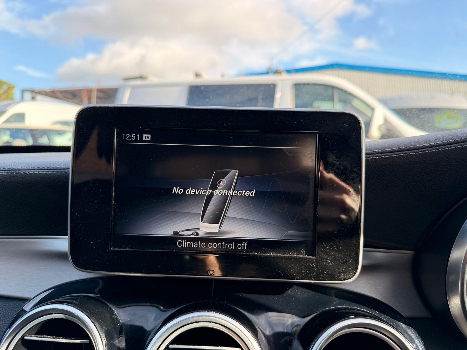 Used Mercedes-Benz C Class 2015 for sale - 76572868: Photo 71