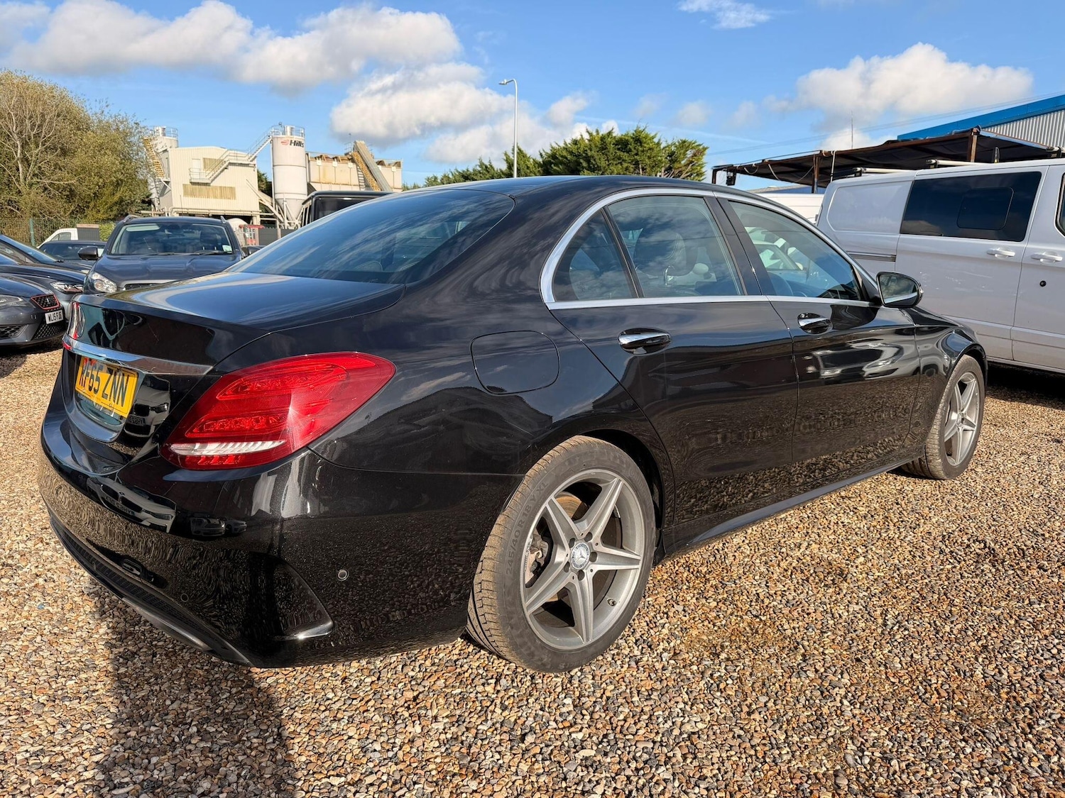 Used Mercedes-Benz C Class 2015 for sale - 76572868: Photo 83