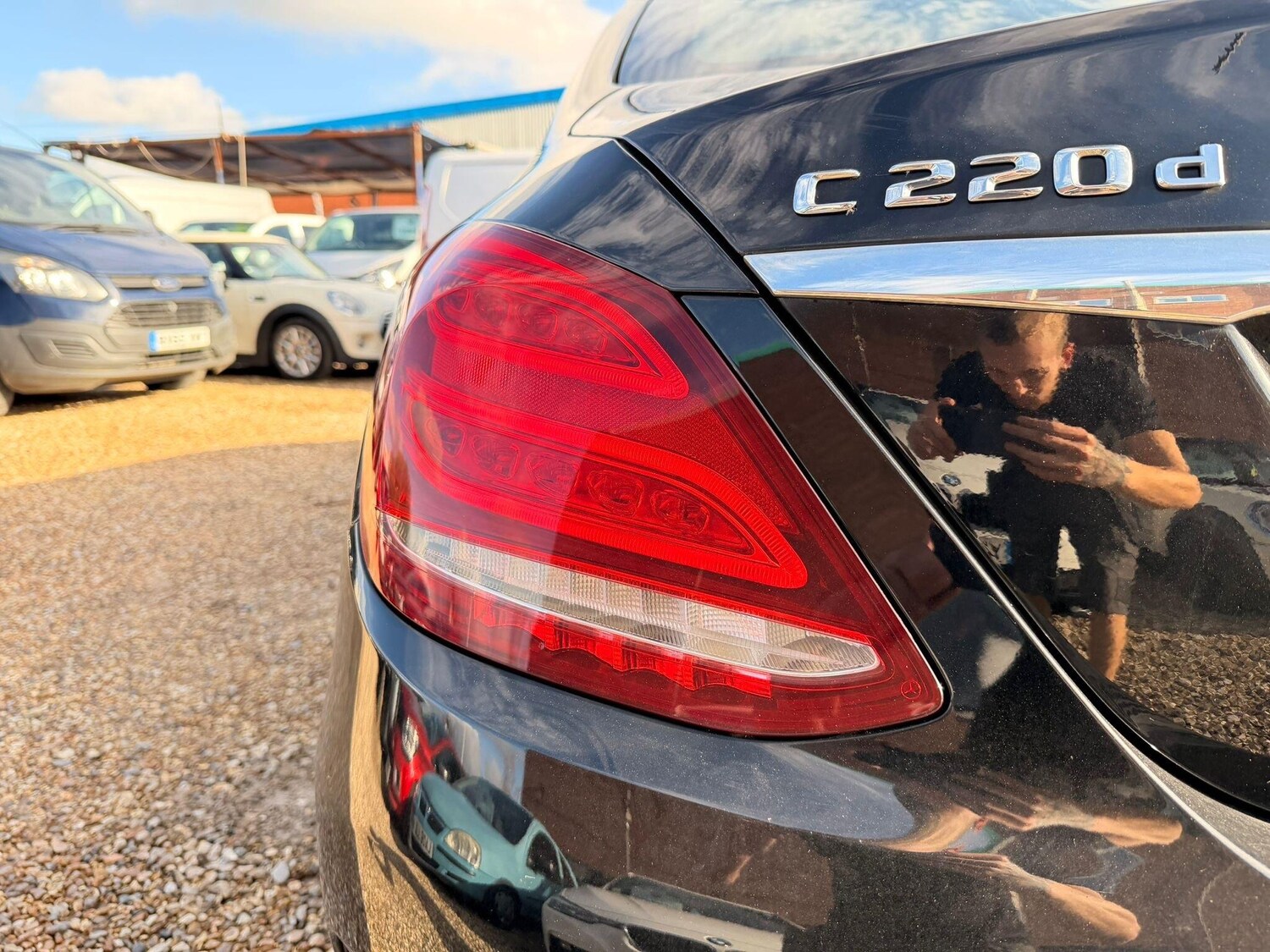 Used Mercedes-Benz C Class 2015 for sale - 76572868: Photo 93