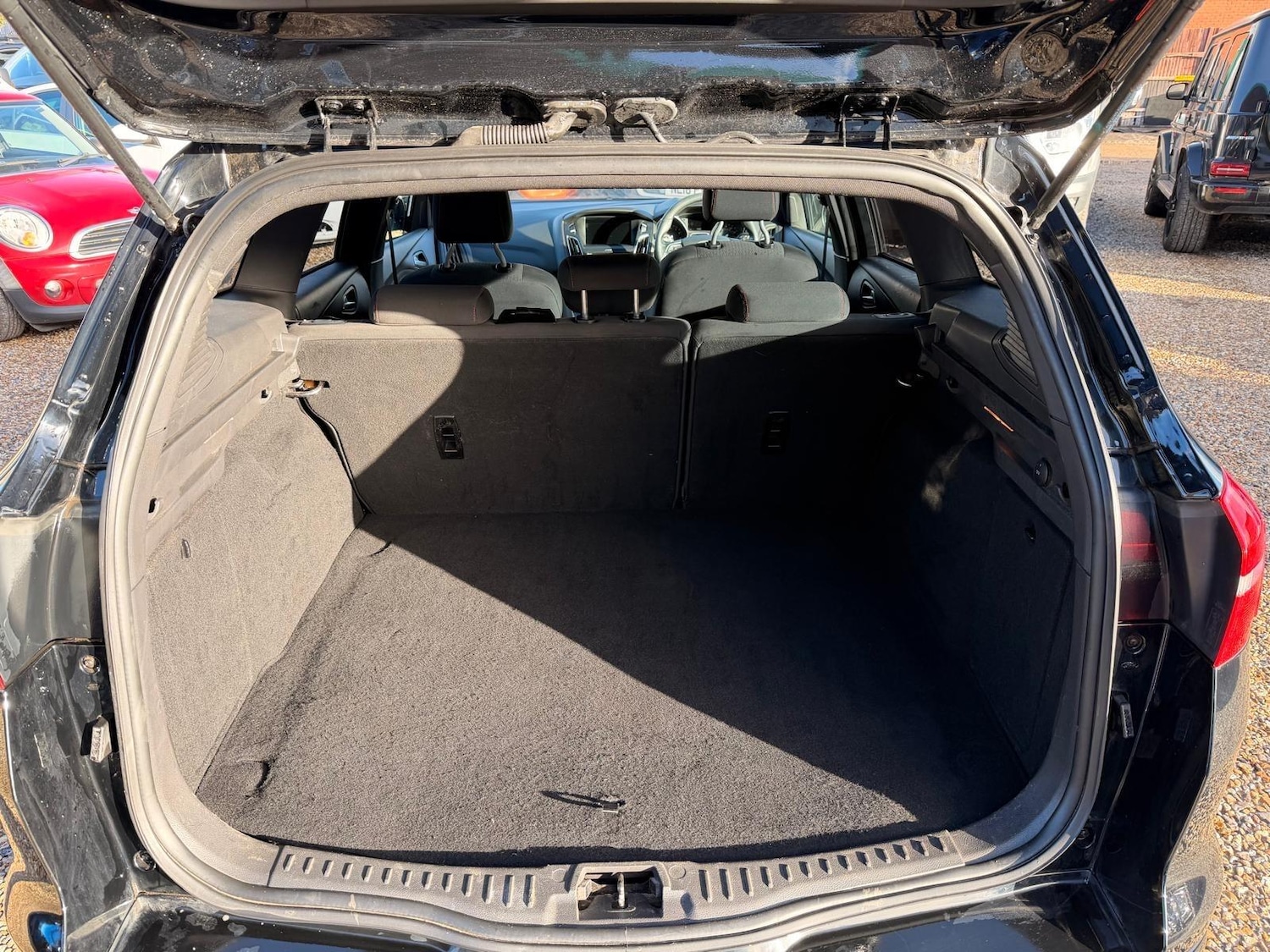 Used Ford Focus 2017 for sale - 76918521: Photo 15