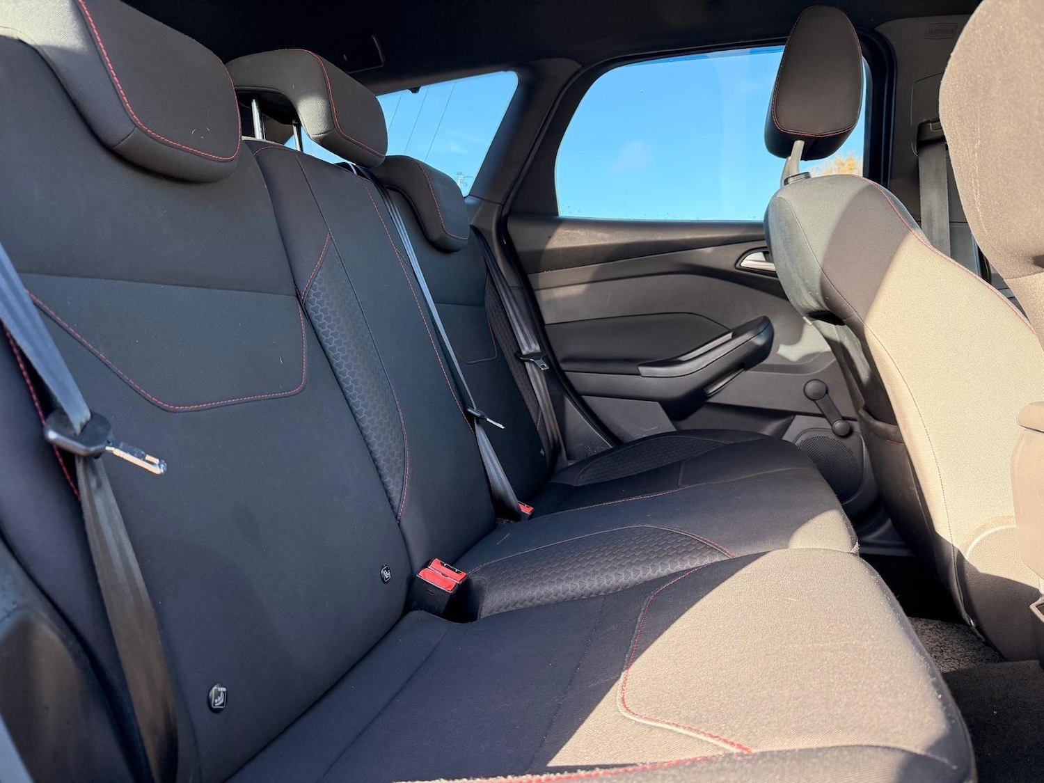 Used Ford Focus 2017 for sale - 76918521: Photo 17