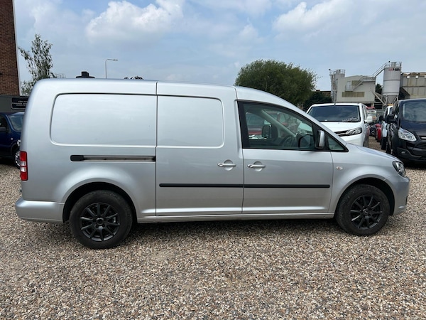 Used Volkswagen Caddy Maxi 2012 for sale - 74920677: Photo 11