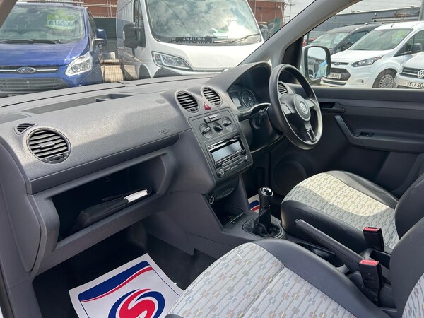 Used Volkswagen Caddy Maxi 2012 for sale - 74920677: Photo 14