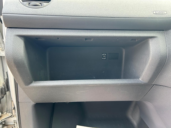 Used Volkswagen Caddy Maxi 2012 for sale - 74920677: Photo 55
