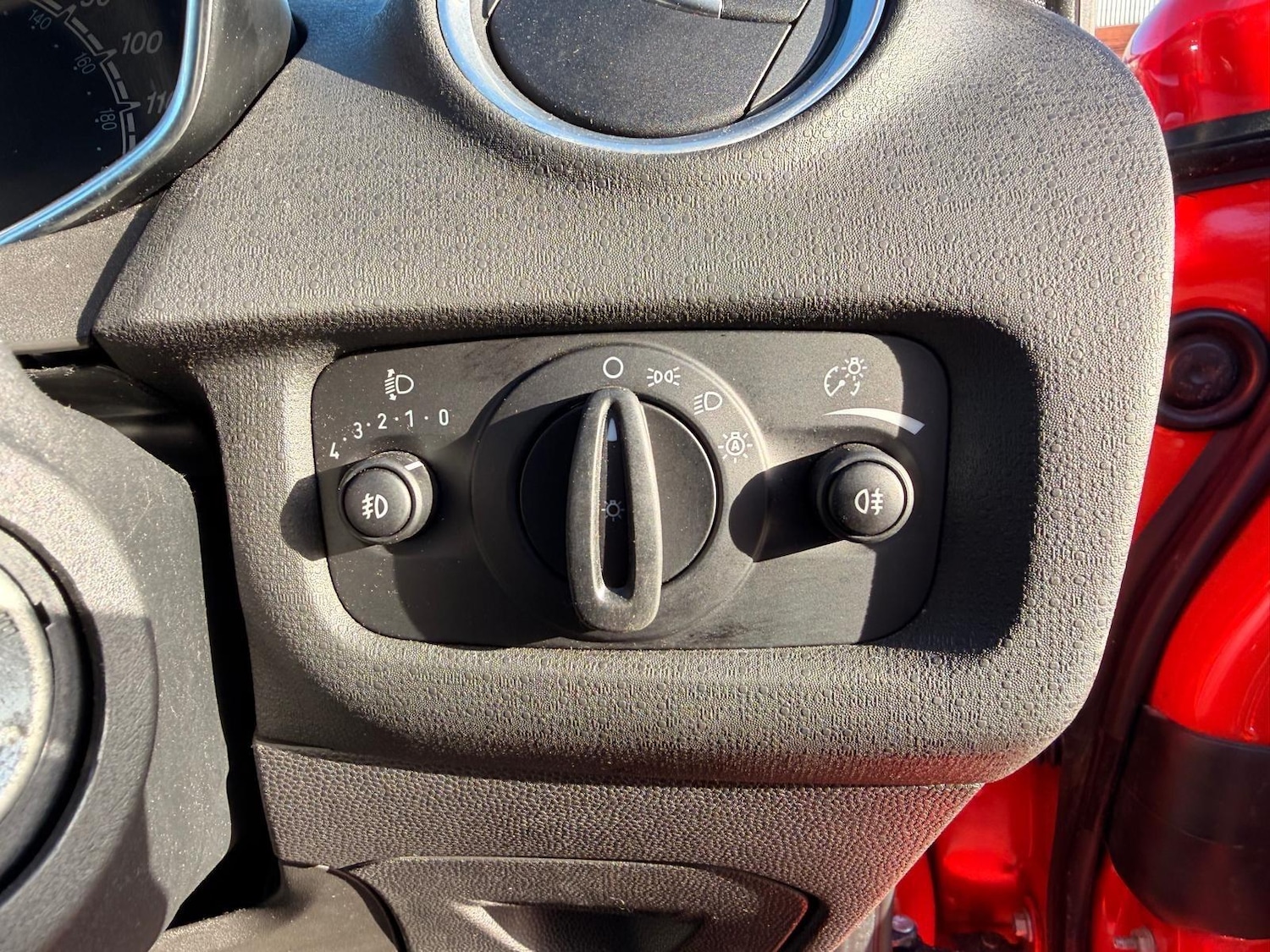 Used Ford Fiesta 2014 for sale - 77098060: Photo 16