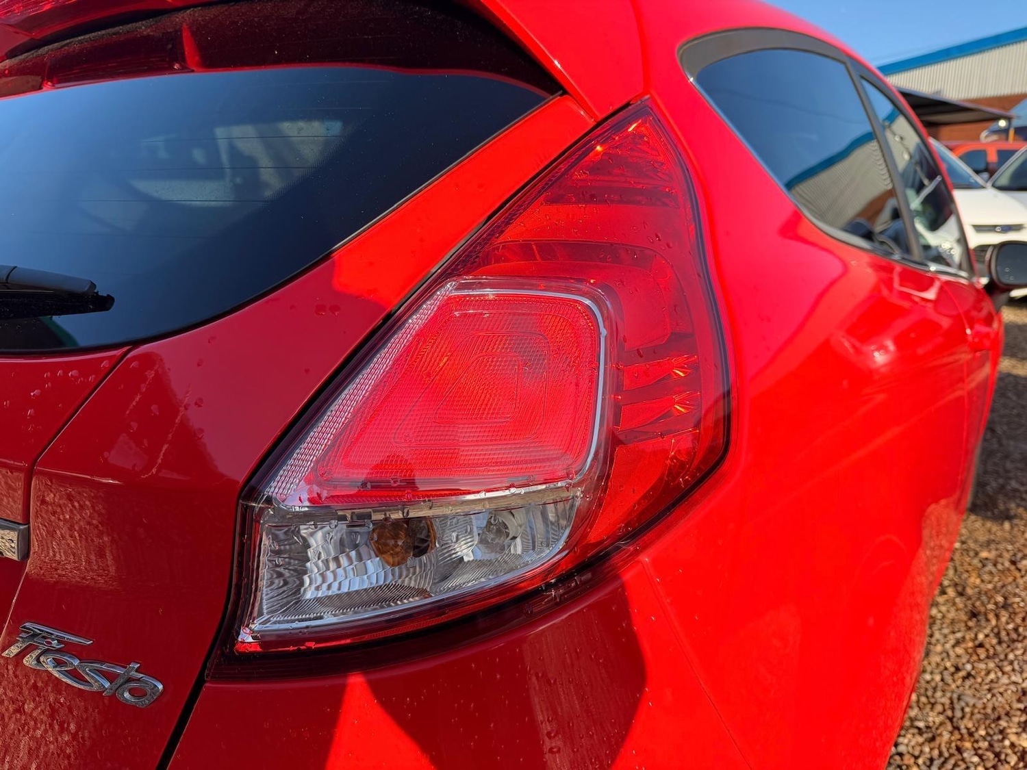 Used Ford Fiesta 2014 for sale - 77098060: Photo 27