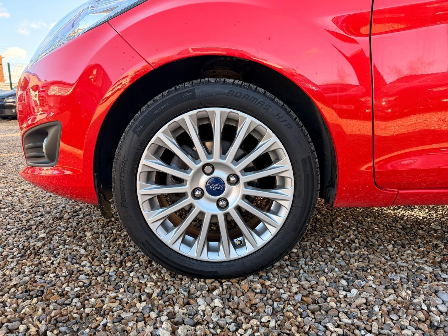 Used Ford Fiesta 2014 for sale - 77098060: Photo 37