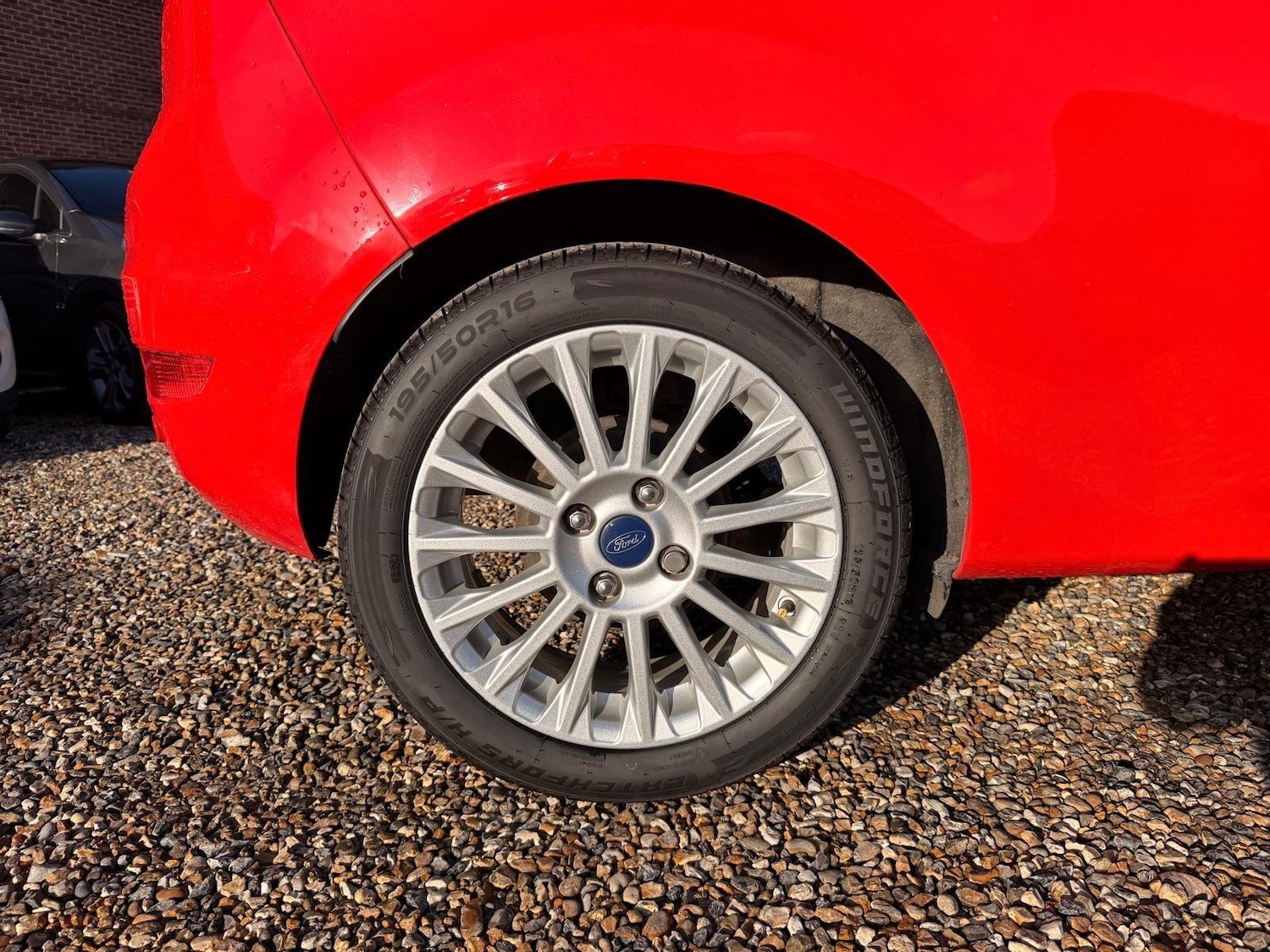 Used Ford Fiesta 2014 for sale - 77098060: Photo 38