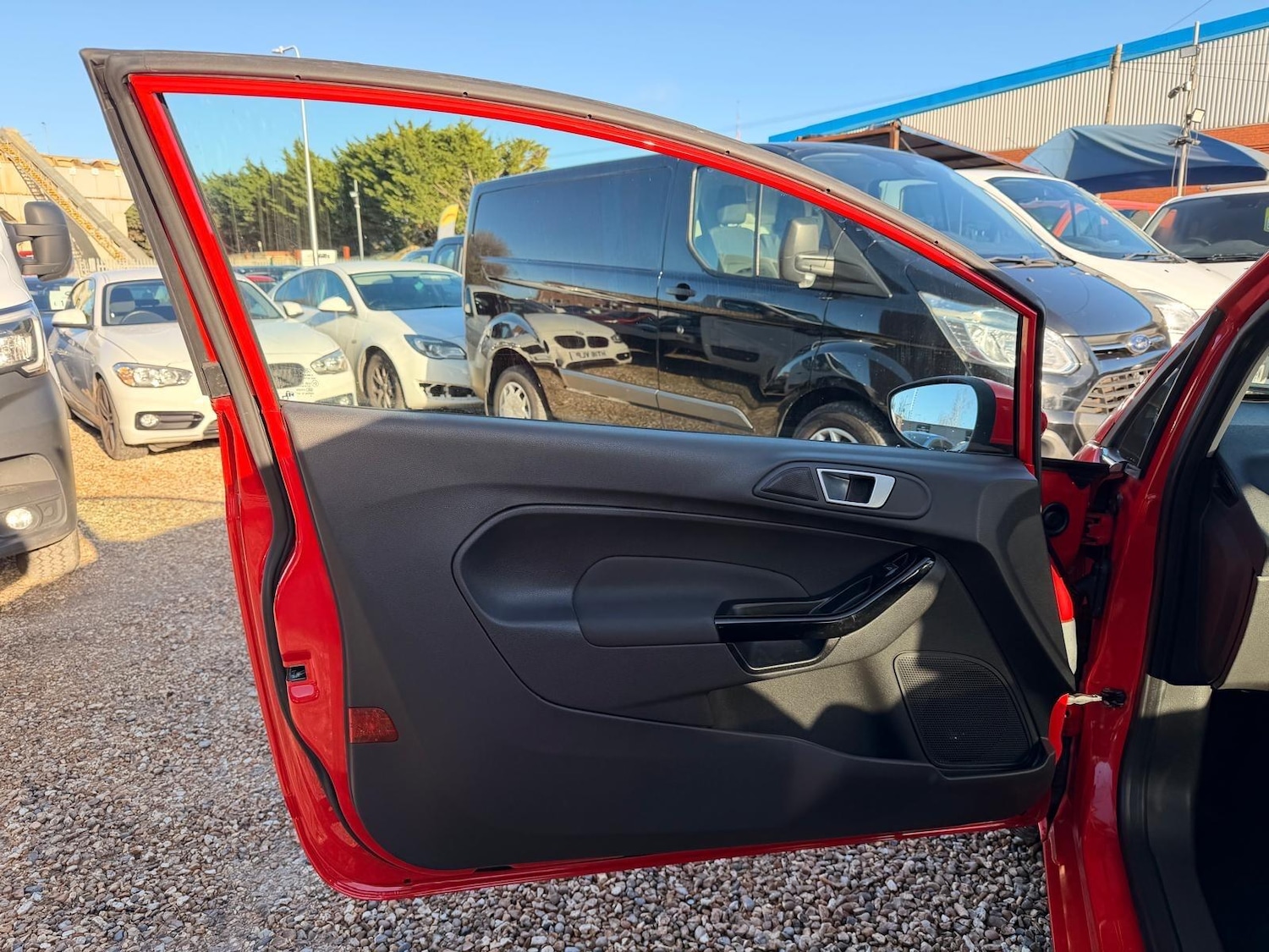 Used Ford Fiesta 2014 for sale - 77098060: Photo 41