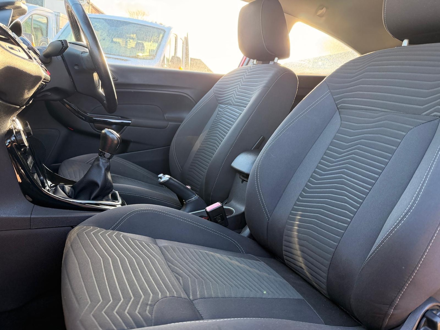 Used Ford Fiesta 2014 for sale - 77098060: Photo 46