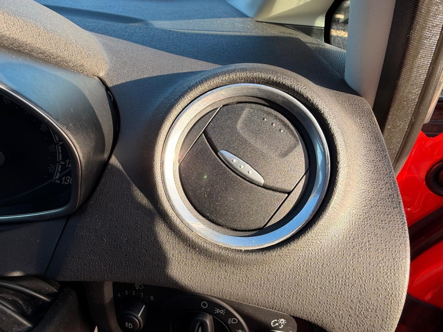 Used Ford Fiesta 2014 for sale - 77098060: Photo 54