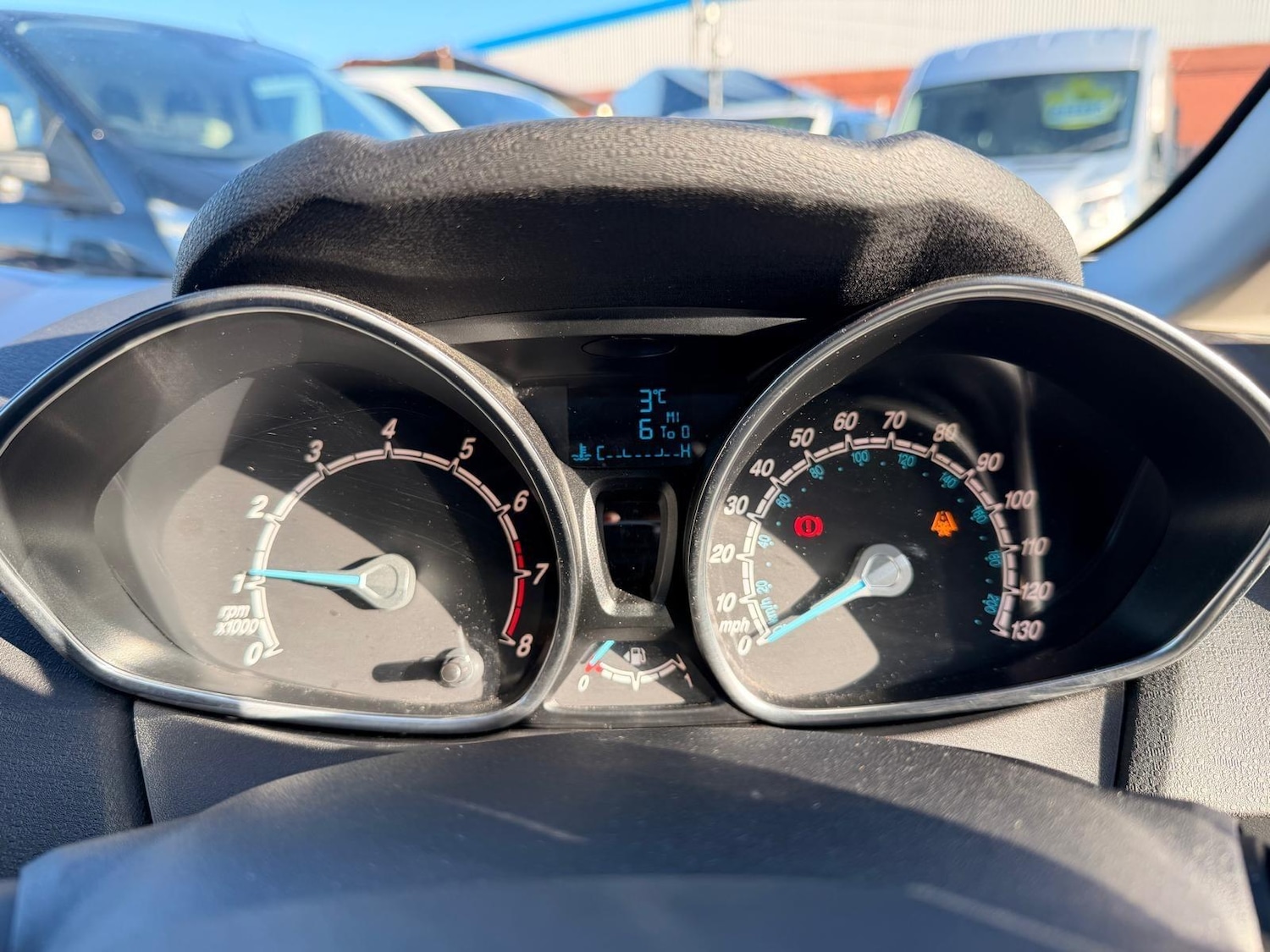 Used Ford Fiesta 2014 for sale - 77098060: Photo 60