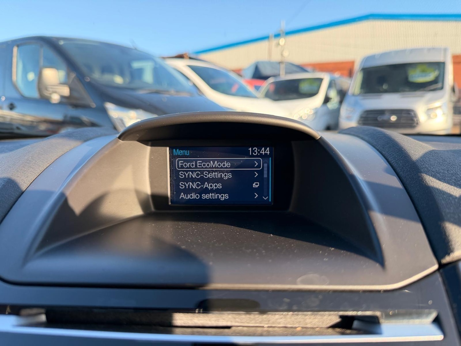 Used Ford Fiesta 2014 for sale - 77098060: Photo 66