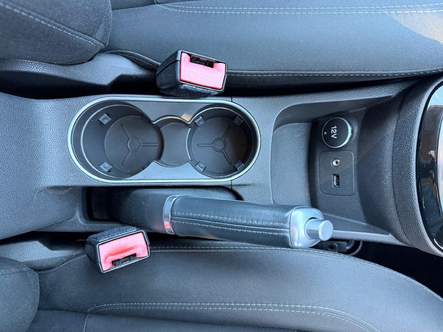 Used Ford Fiesta 2014 for sale - 77098060: Photo 70