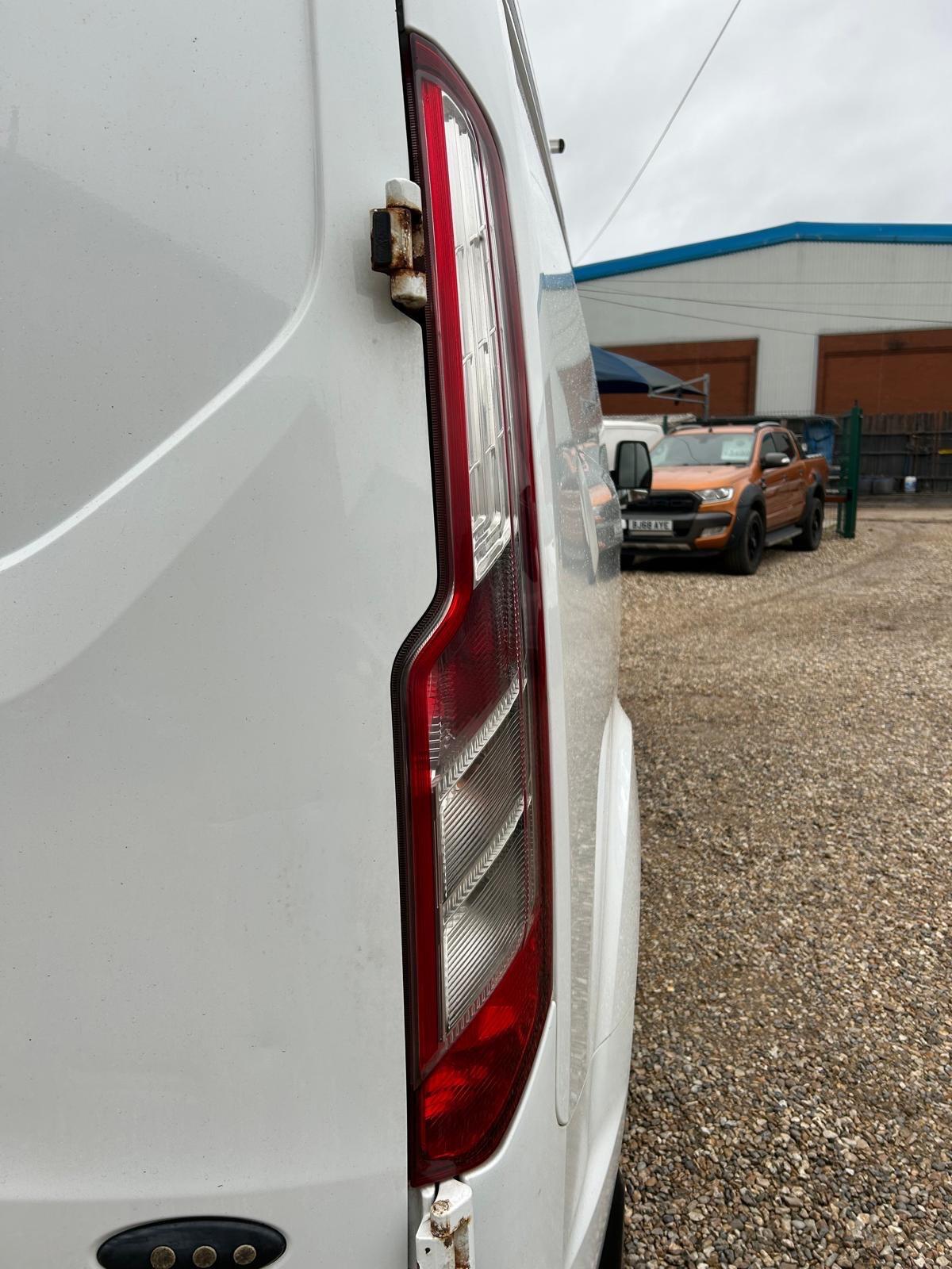 Used Ford Transit Custom 2014 for sale - 76370948: Photo 39
