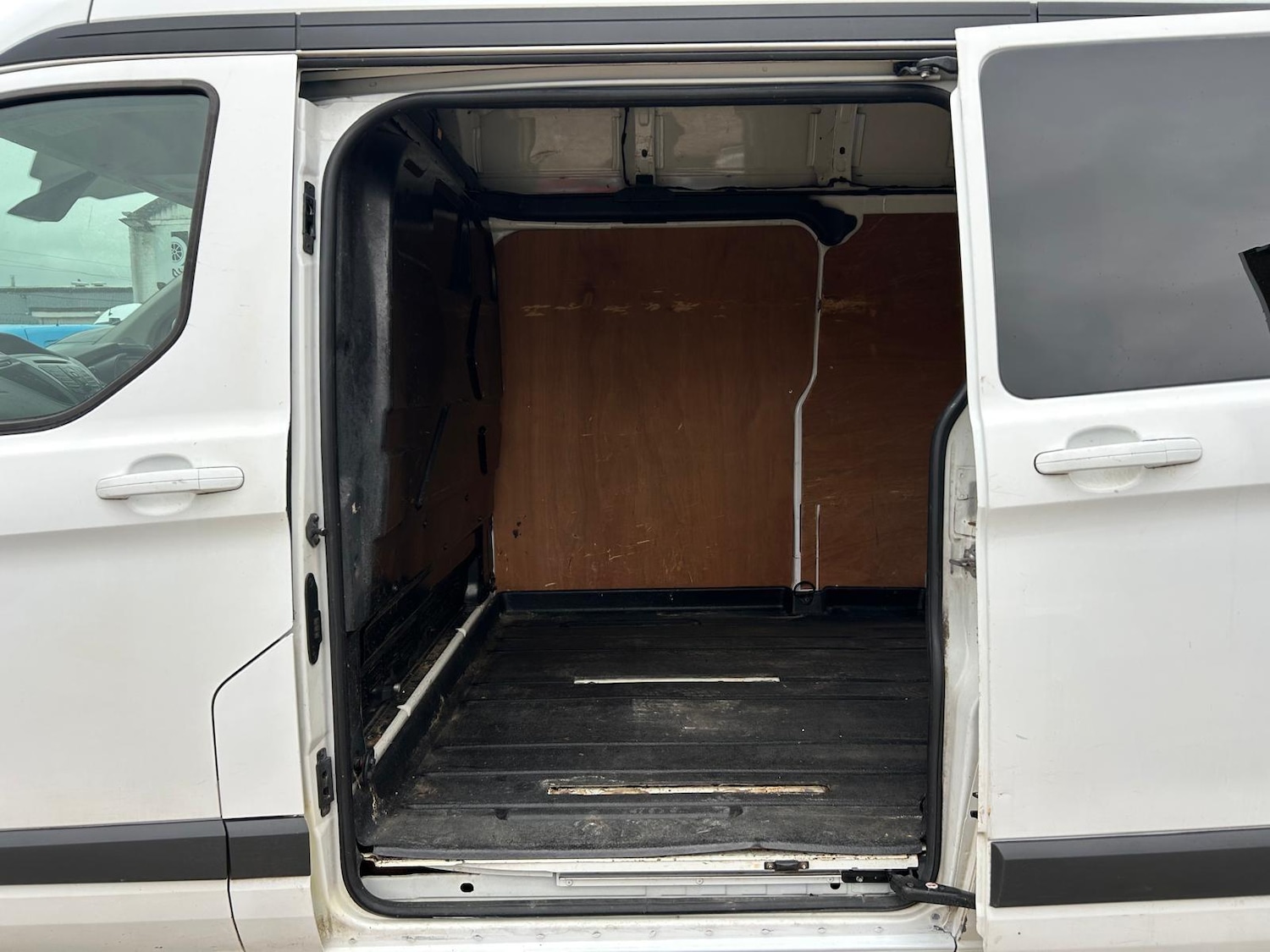 Used Ford Transit Custom 2014 for sale - 76370948: Photo 49