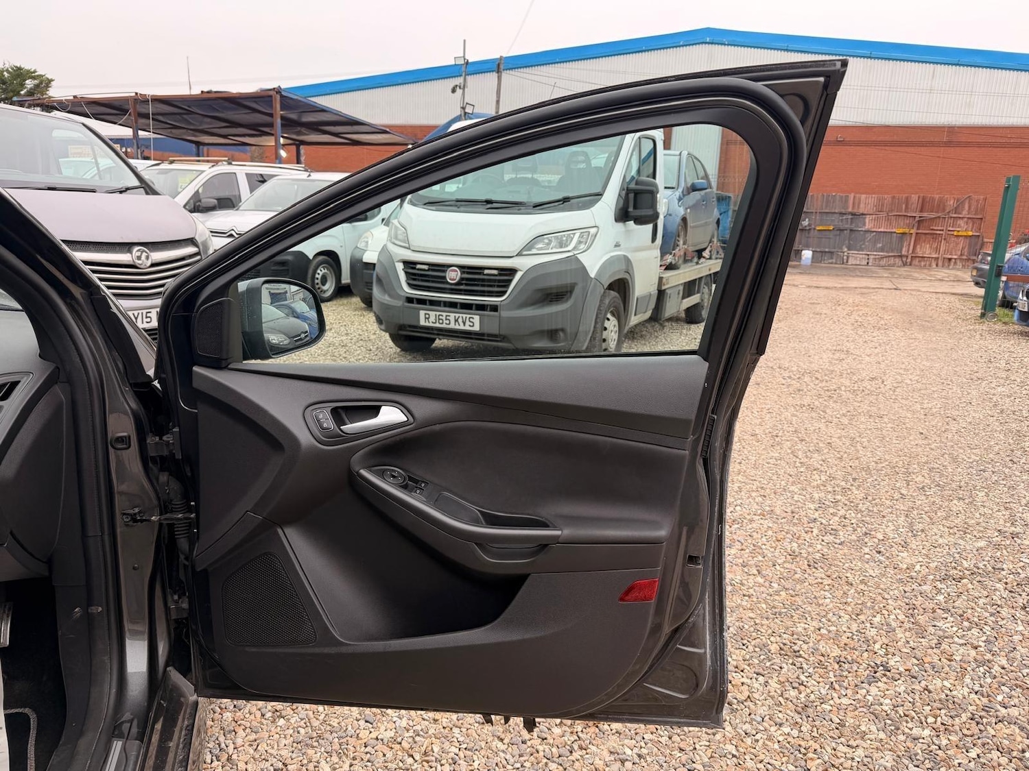 Used Ford Focus for sale - 77784731: Photo 50