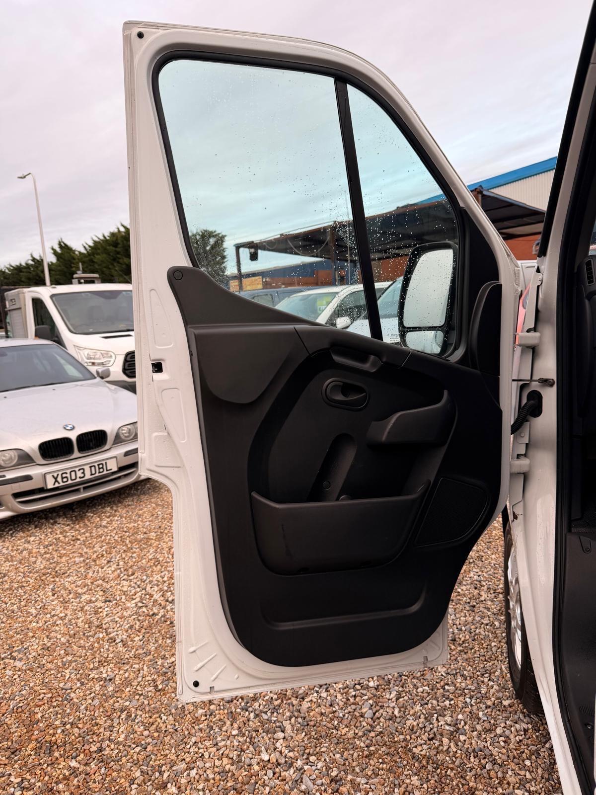 Used Renault Master 2022 for sale - 76992628: Photo 61