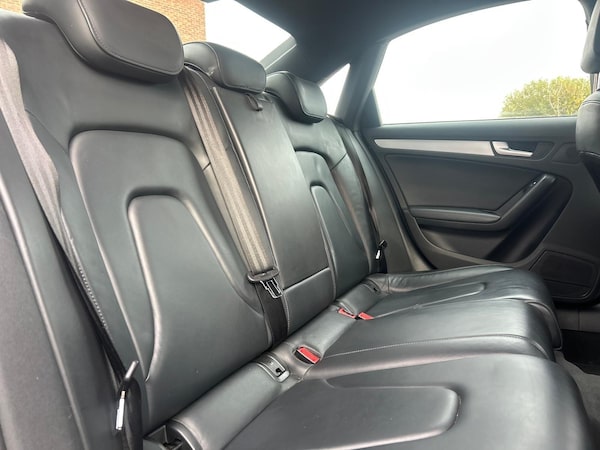 Used Audi A4 2015 for sale - 76152404: Photo 28