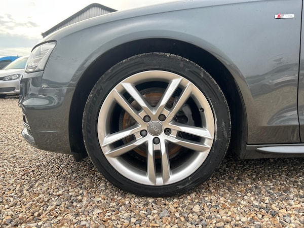 Used Audi A4 2015 for sale - 76152404: Photo 32