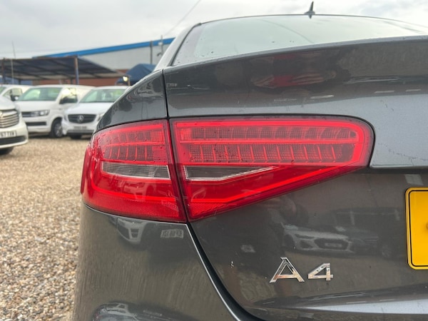 Used Audi A4 2015 for sale - 76152404: Photo 36