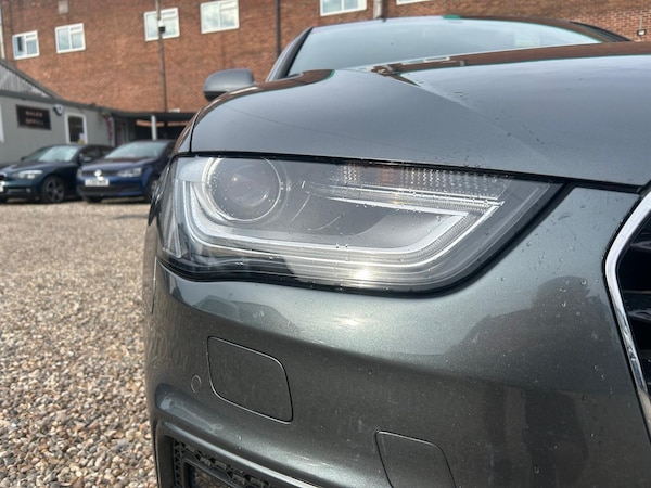 Used Audi A4 2015 for sale - 76152404: Photo 40