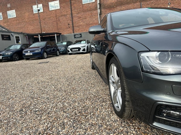 Used Audi A4 2015 for sale - 76152404: Photo 46