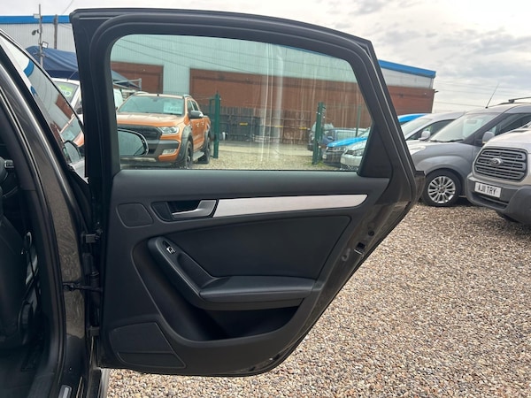 Used Audi A4 2015 for sale - 76152404: Photo 57
