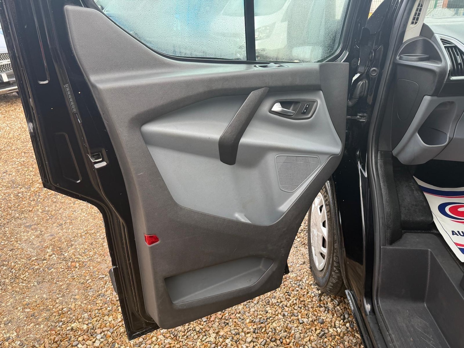 Used Ford Transit Custom 2016 for sale - 76987720: Photo 38