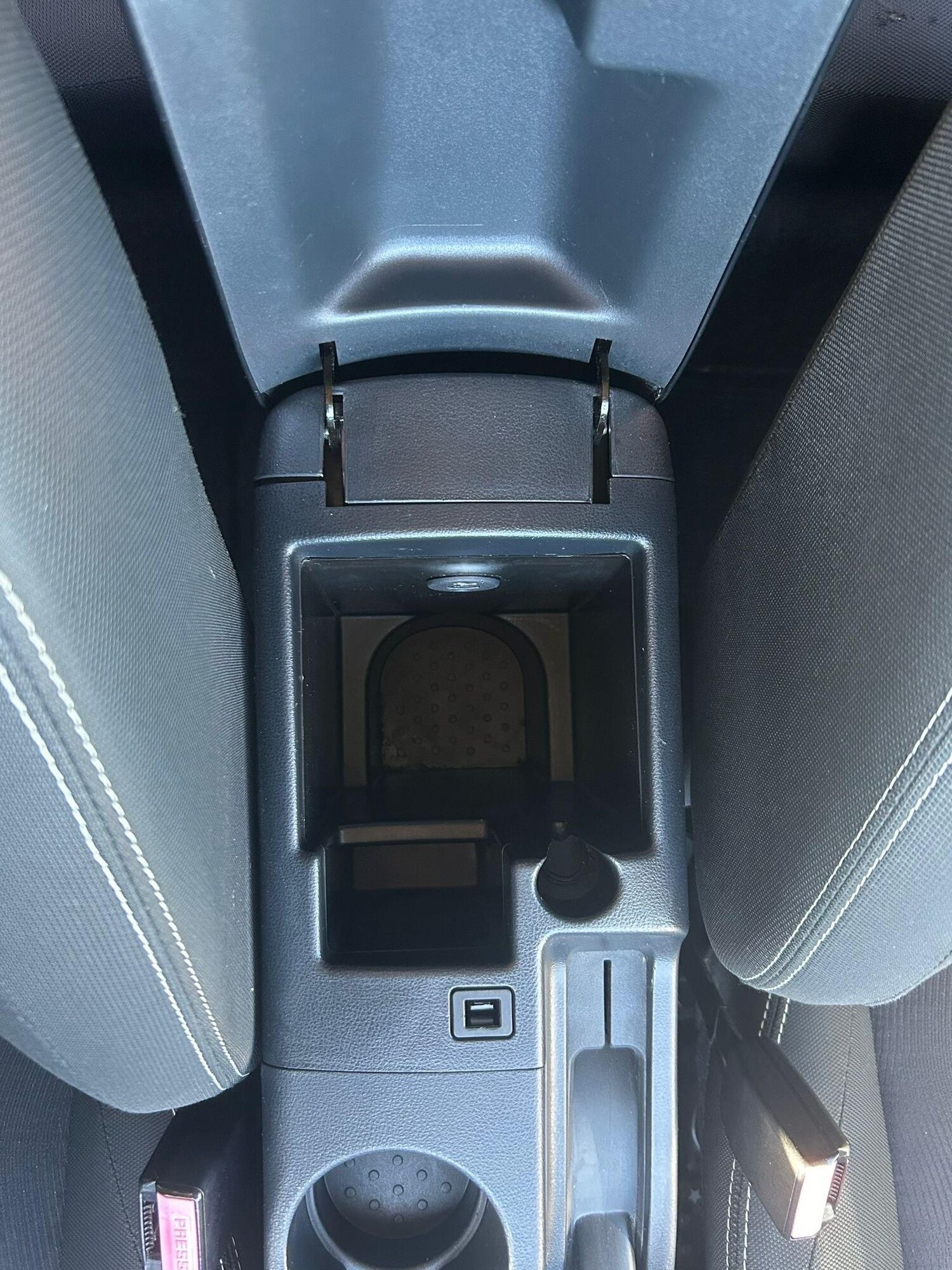 Vehicle 33