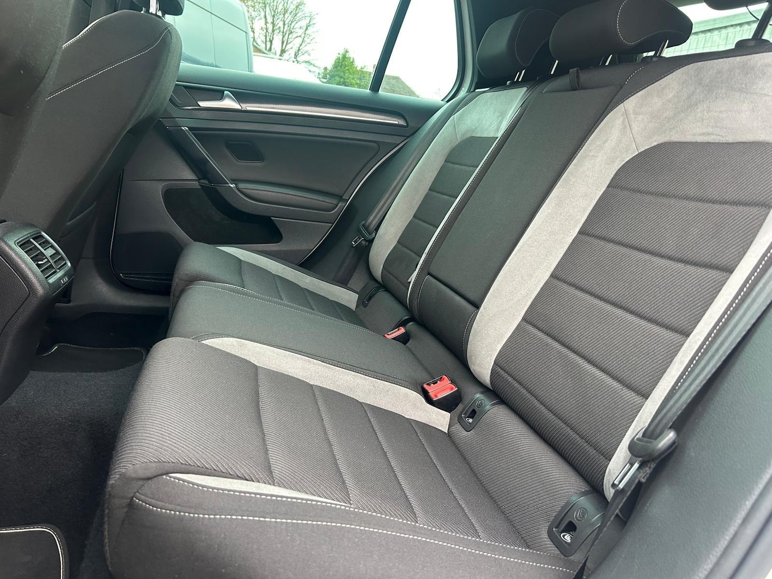 Used Volkswagen Golf 2016 for sale - 76498684: Photo 12