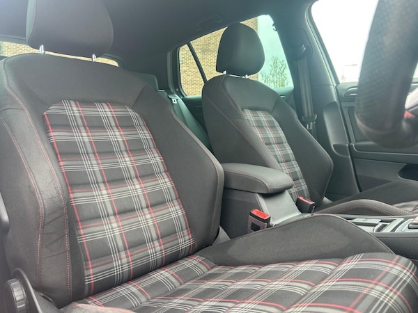 Used Volkswagen Golf 2017 for sale - 76227319: Photo 11