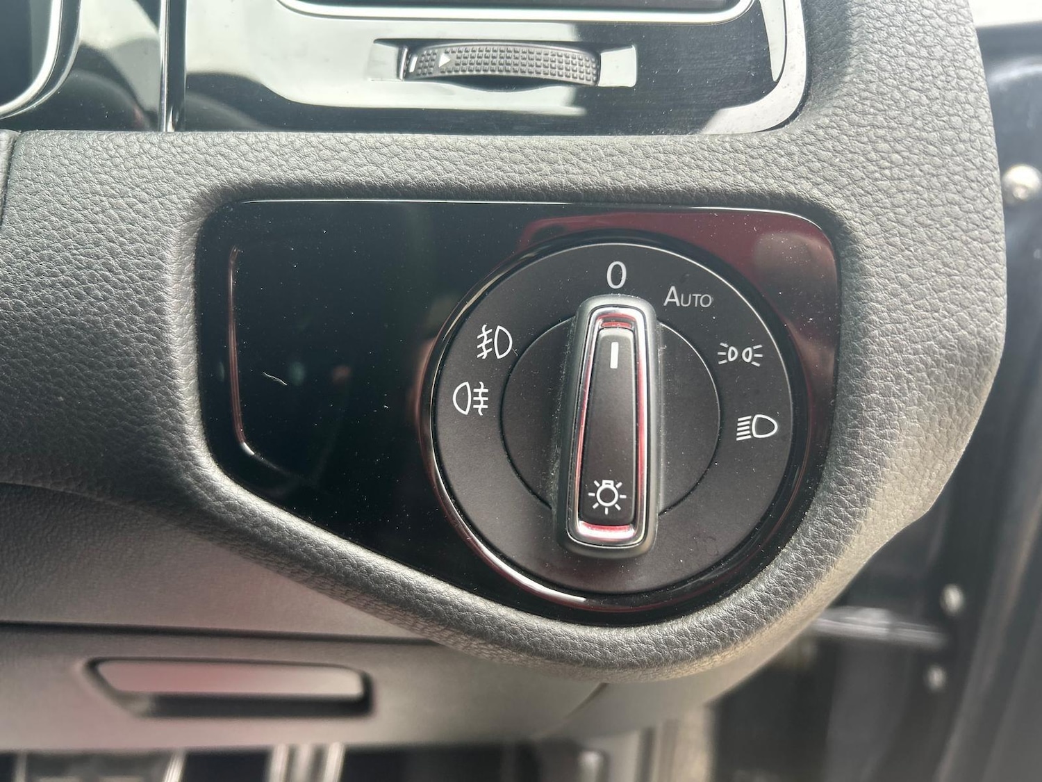 Used Volkswagen Golf 2017 for sale - 76227319: Photo 23