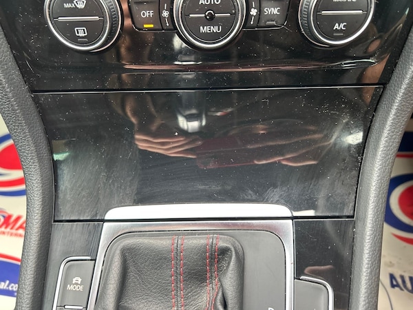 Used Volkswagen Golf 2017 for sale - 76227319: Photo 35