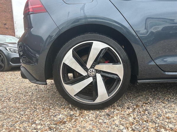Used Volkswagen Golf 2017 for sale - 76227319: Photo 58