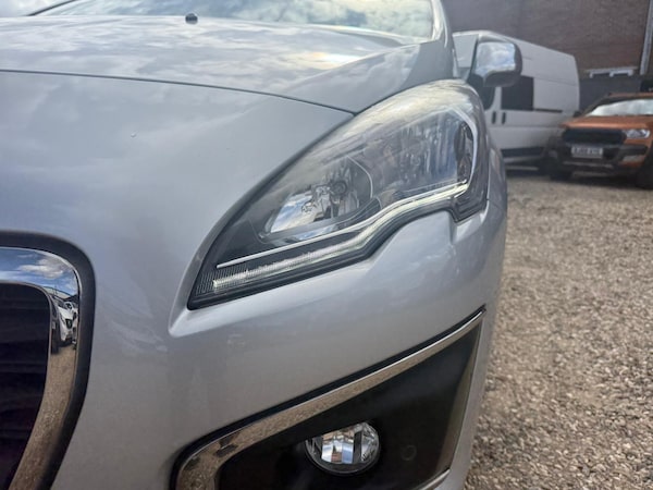 Used Peugeot 3008 2016 for sale - 75707544: Photo 52