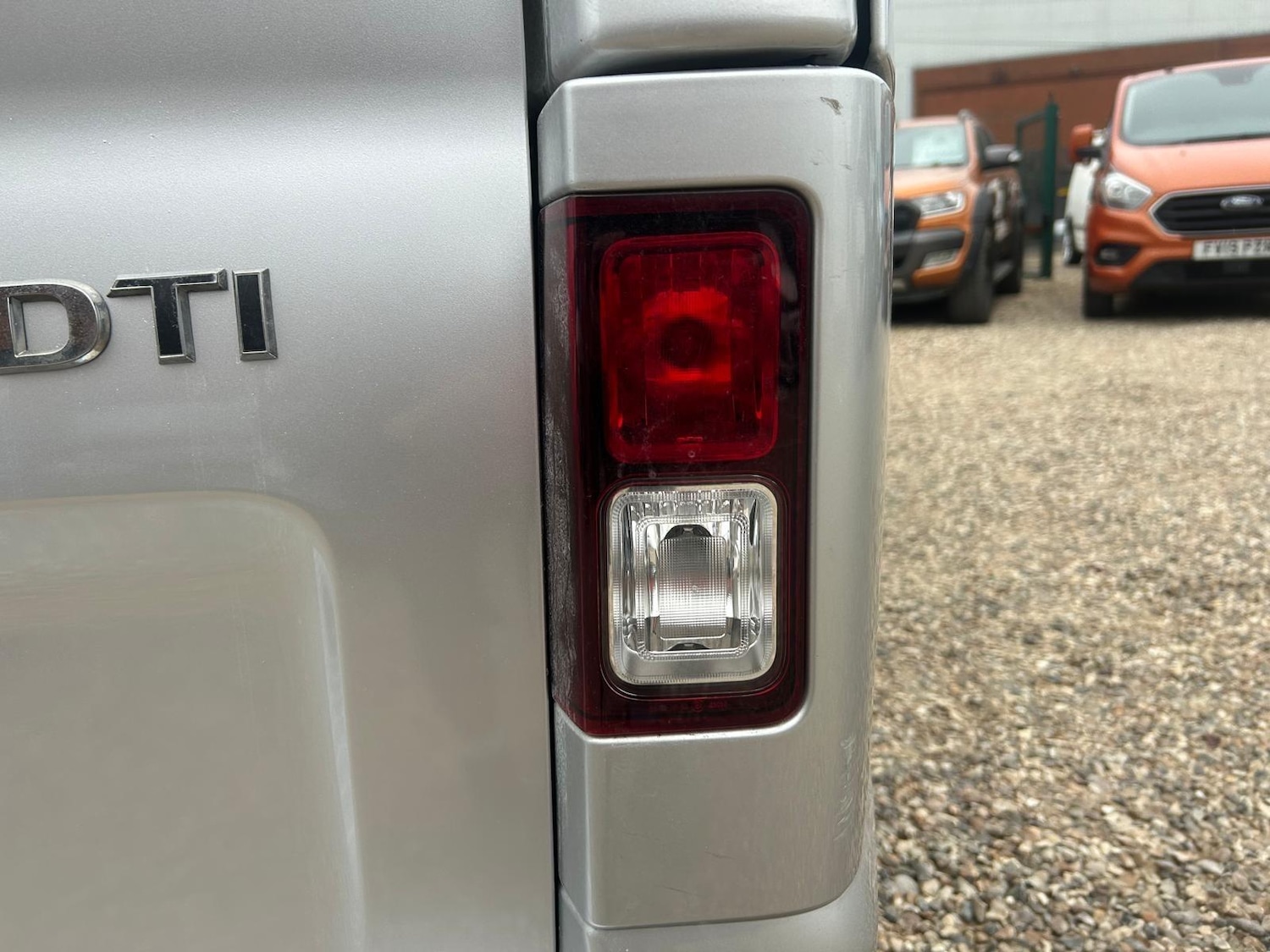 Used Vauxhall Vivaro 2017 for sale - 76992116: Photo 40