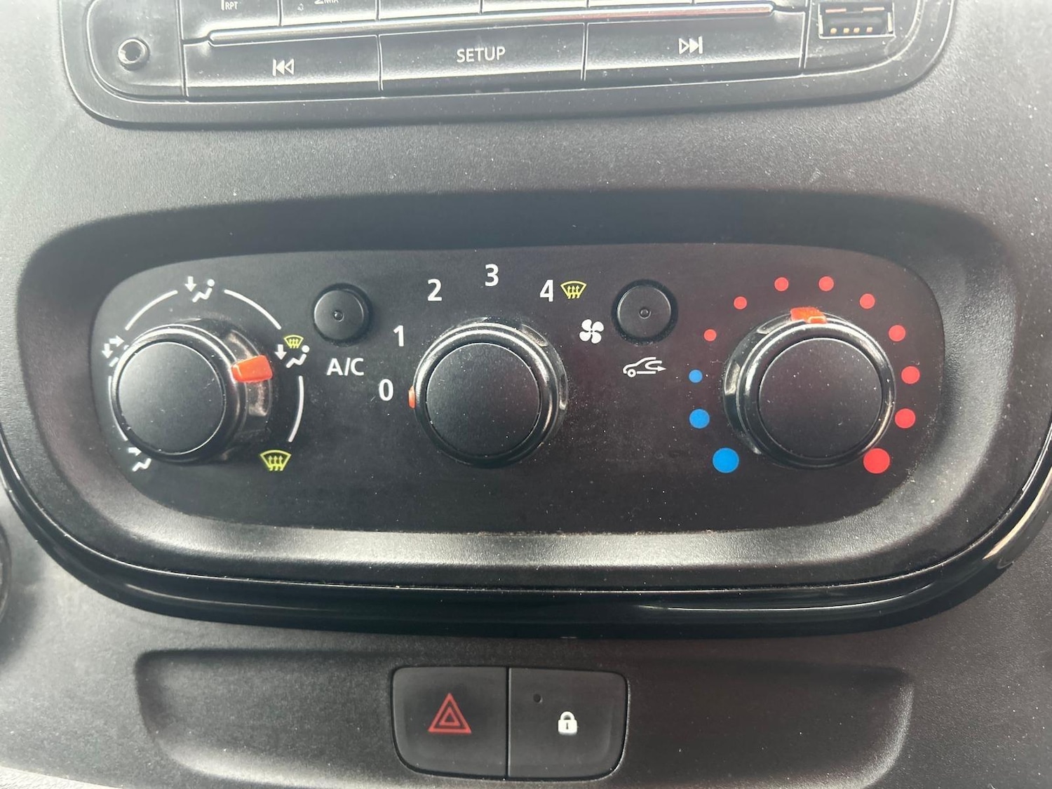 Used Vauxhall Vivaro 2017 for sale - 76992116: Photo 55