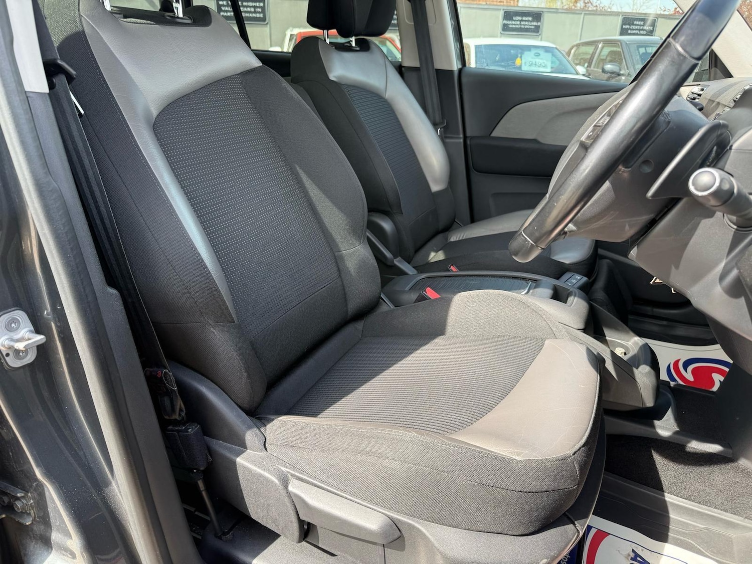 Used Citroen C4 Grand Picasso 2016 for sale - 76537988: Photo 13