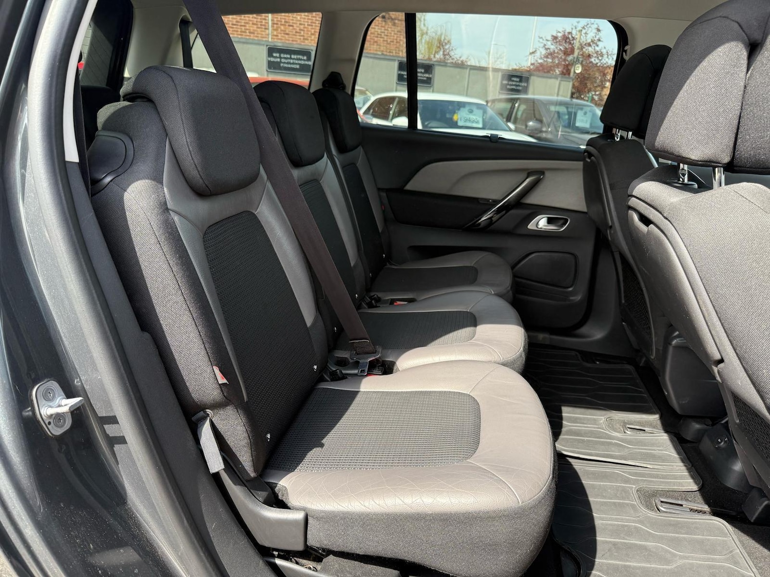 Used Citroen C4 Grand Picasso 2016 for sale - 76537988: Photo 14